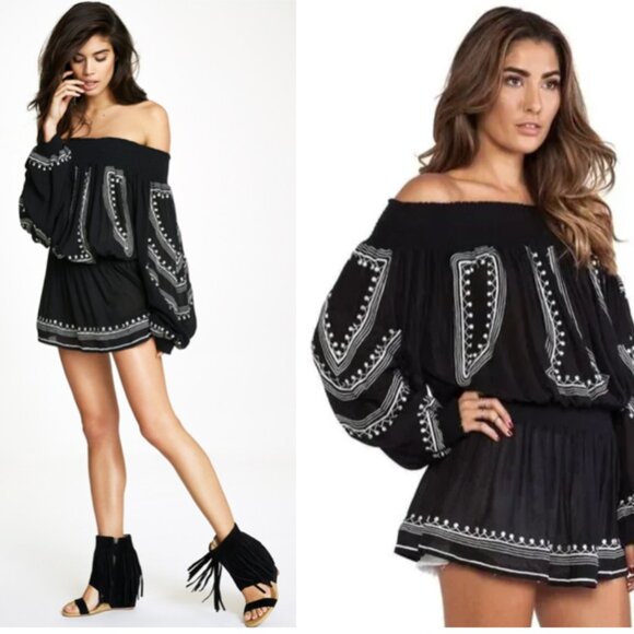 Tularosa Jacqueline Off Shoulder Embroidered Tunic size XS - Picture 12 of 12